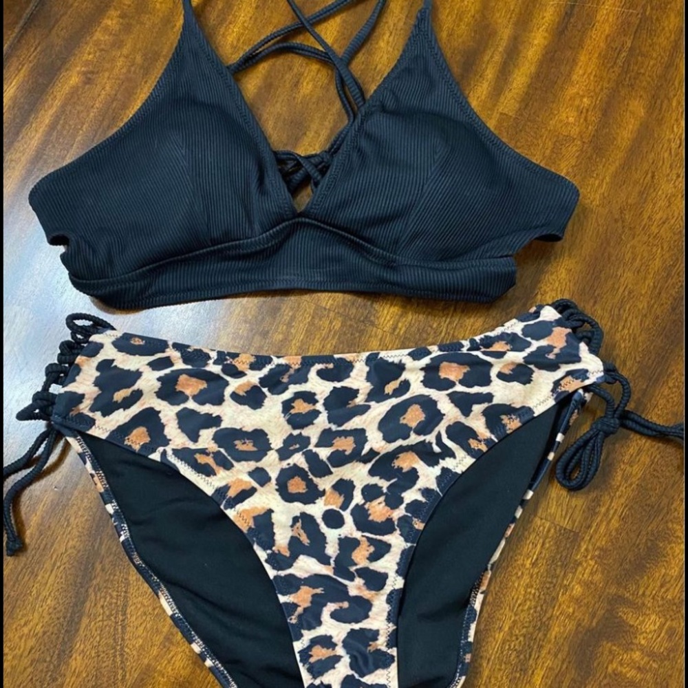 Bikini new without tags